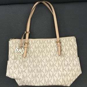 MICHAEL Michael Kors Jet Set Logo Monogram Purse